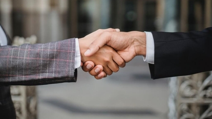 Does Your Business Need a Criminal Lawyer? 4 Ways Criminal Lawyers Work With the Corporate World