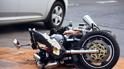 Exploring Riding Rules and What Happens When You Crash with A Vehicle