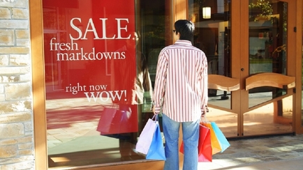 The Crucial Role of Custom Store Signs in Small Business Success