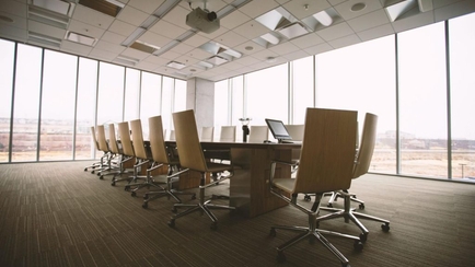 What Does A Corporate Lawyer Do?