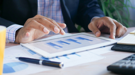 Navigating Neobanks: What Every College Student Should Know