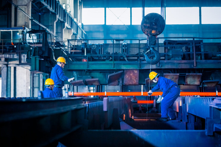 Enhancing Heavy Equipment Production with Cutting-Edge Technology
