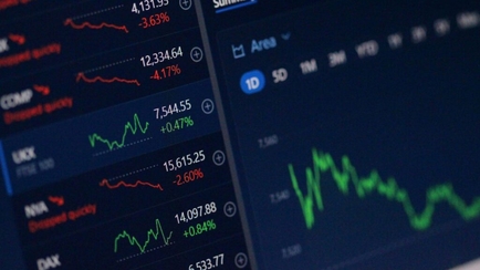 Liquidity Lessons from Synovus: Handling 2025 Corporate Finances