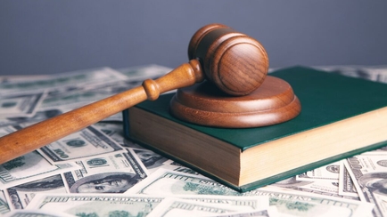How an Estate Lawyer Guides Business Owners Through Probate When a Founder Dies