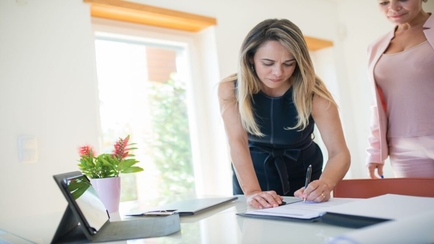 How to Apply for a Hong Kong Business Registration Certificate: Routes, Fees and Deadlines