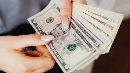 5 Factors to Consider Before Choosing a Bad Credit Loan for an Urgent Expense