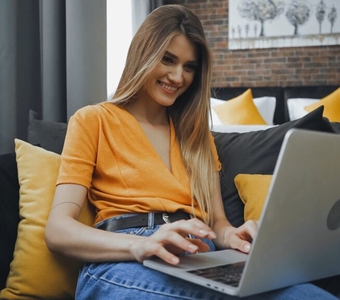 Post Thumbnail - Guest Posting vs Link Building: Why the Difference Matters More Than You Think