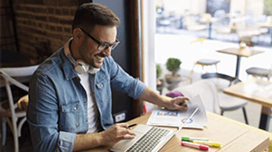 A third of workers turn down freelance work due to fears of inconsistent payments - Post Thumbnail