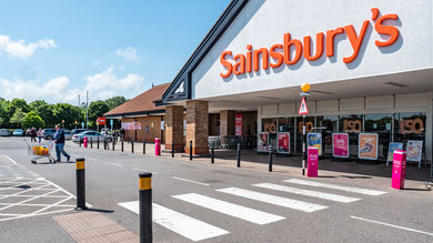 Britain’s Supermarkets Are No Longer Competing – They Are Working Together To Survive - Post Thumbnail