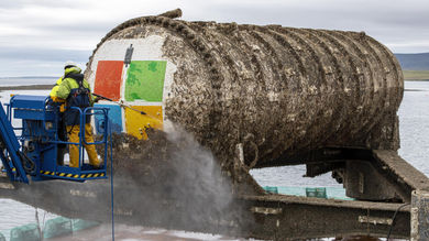 Microsoft Finds Underwater Datacenters Are Reliable, Practical and Use Energy Sustainably - Post Thumbnail