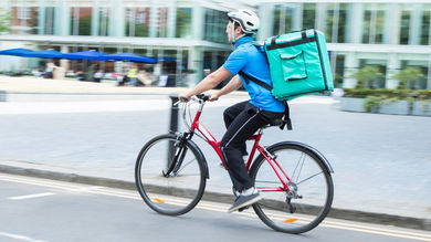 Laka Prepares for the Green Mobility Revolution with Move into Commercial Cycle Insurance Market - Post Thumbnail