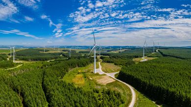 The UK’s Green-Powered Future: Five Leading Wind Farm Projects - Post Thumbnail