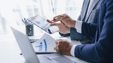 Finance Teams Are Fighting Blind: How Embedded Finance Restores Visibility - Post Thumbnail