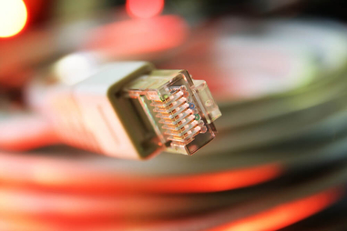Post Thumbnail - Intelsat and DETASAD Enhance Broadband Connectivity for Corporate Networks in Saudi Arabia