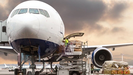 Post Thumbnail - Air Cargo, Up 9.1% in September, Capacity Remains Constrained