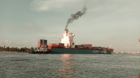 Post Thumbnail - Saudi Arabia Leads Global Energy Inflation Shift as Red Sea Oil Risks Intensify